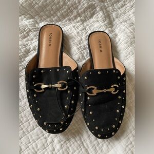 Torrid Black Gold Studded Mules NWOT size 8